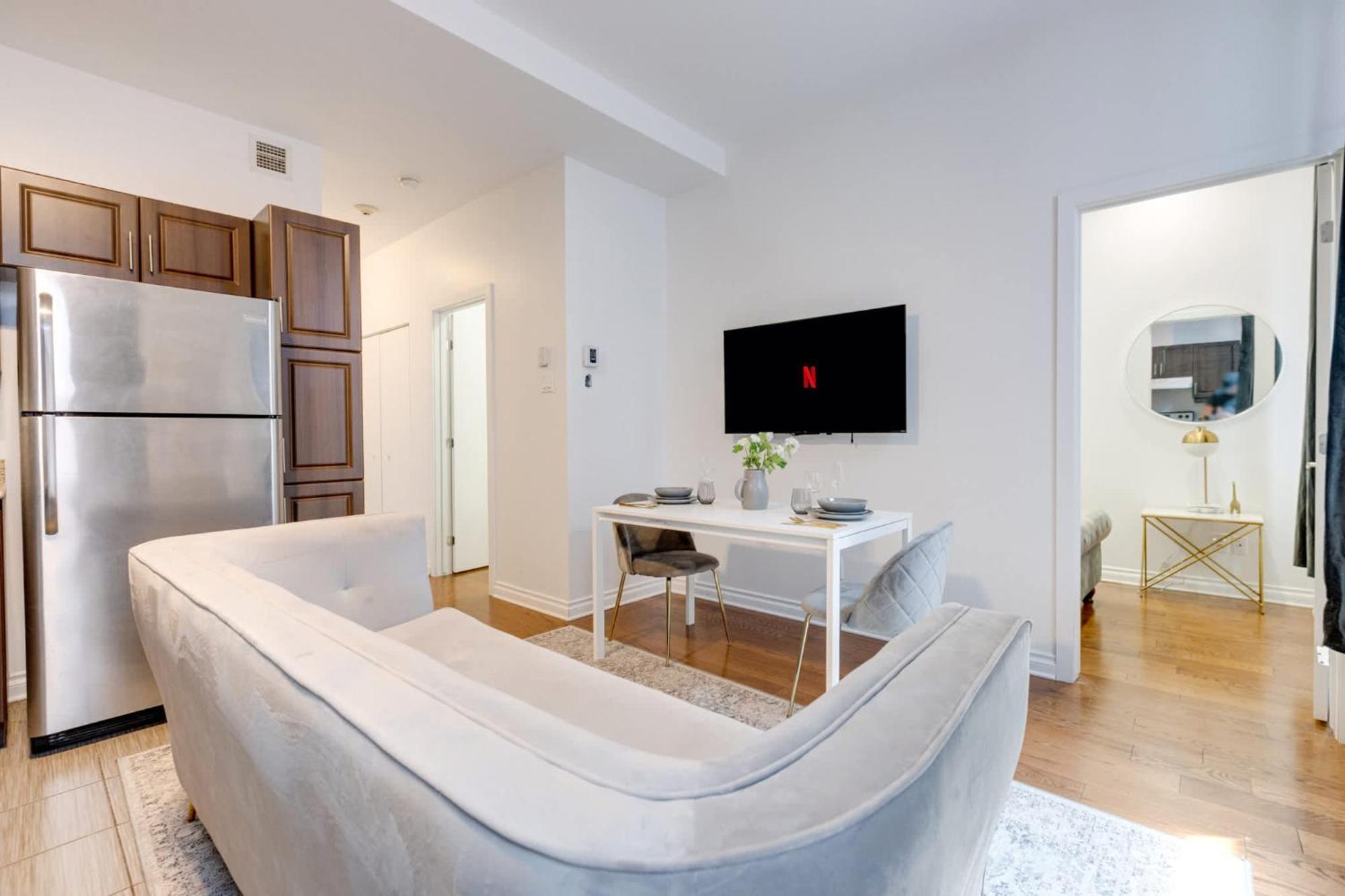 M11 - Stylish & Cozy 2Bdr In Plateau Montreal Leilighet Eksteriør bilde
