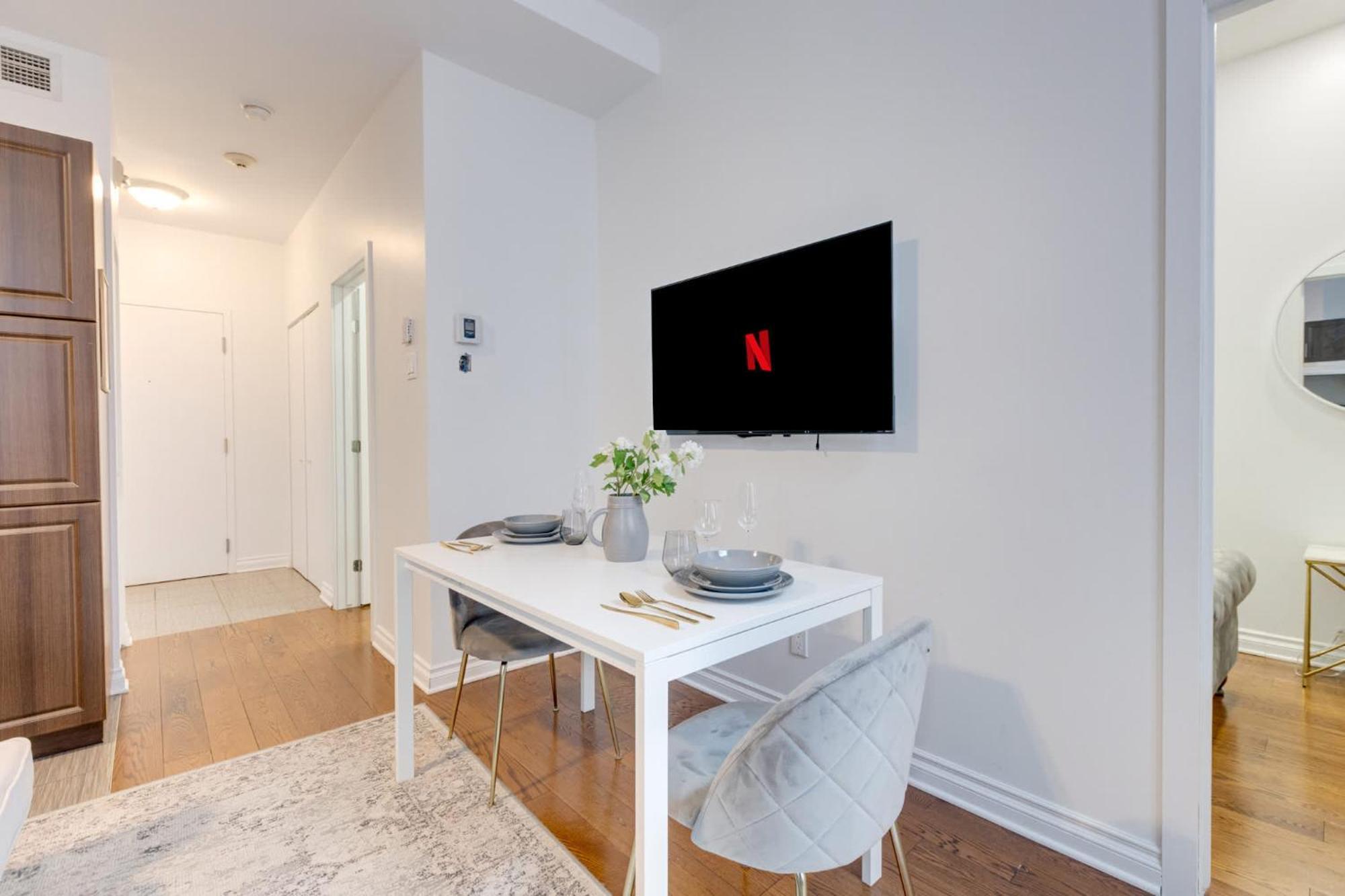 M11 - Stylish & Cozy 2Bdr In Plateau Montreal Leilighet Eksteriør bilde